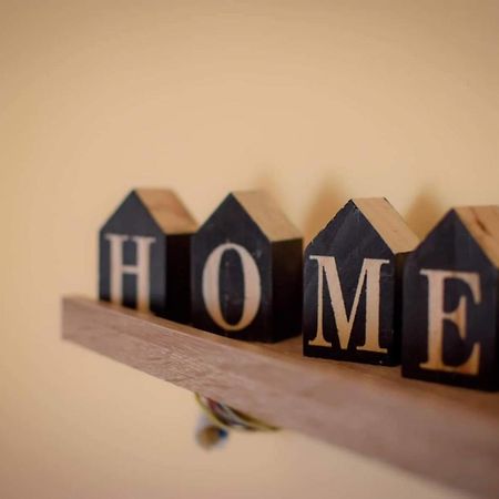 Home Patras Zewnętrze zdjęcie