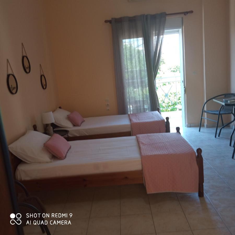 Home Patras Zewnętrze zdjęcie