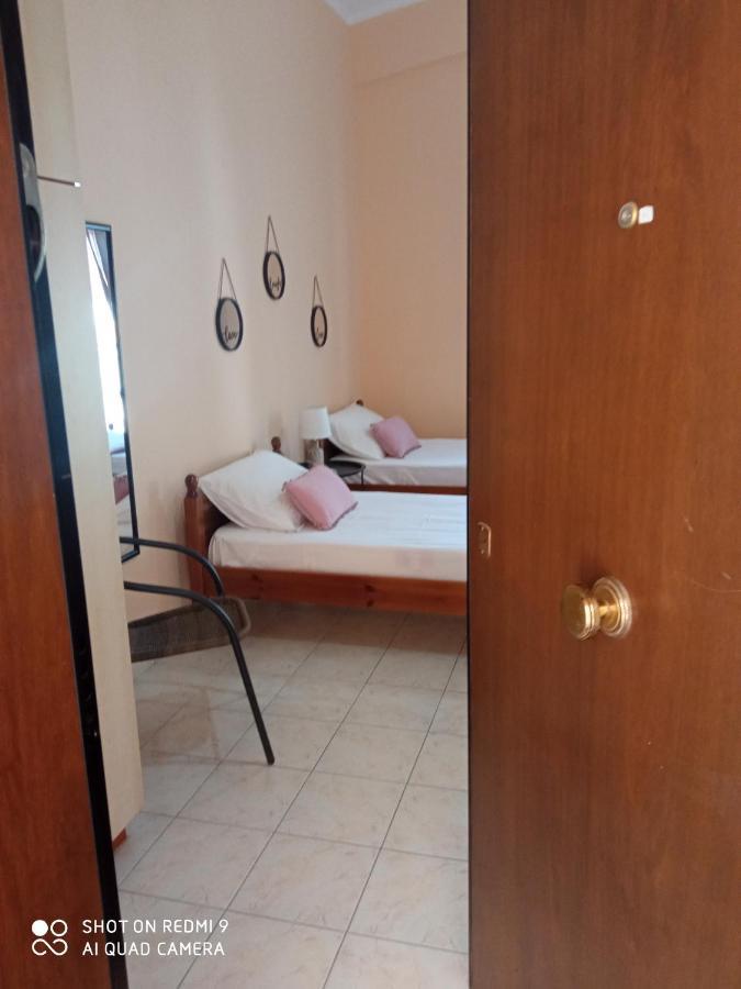 Home Patras Zewnętrze zdjęcie