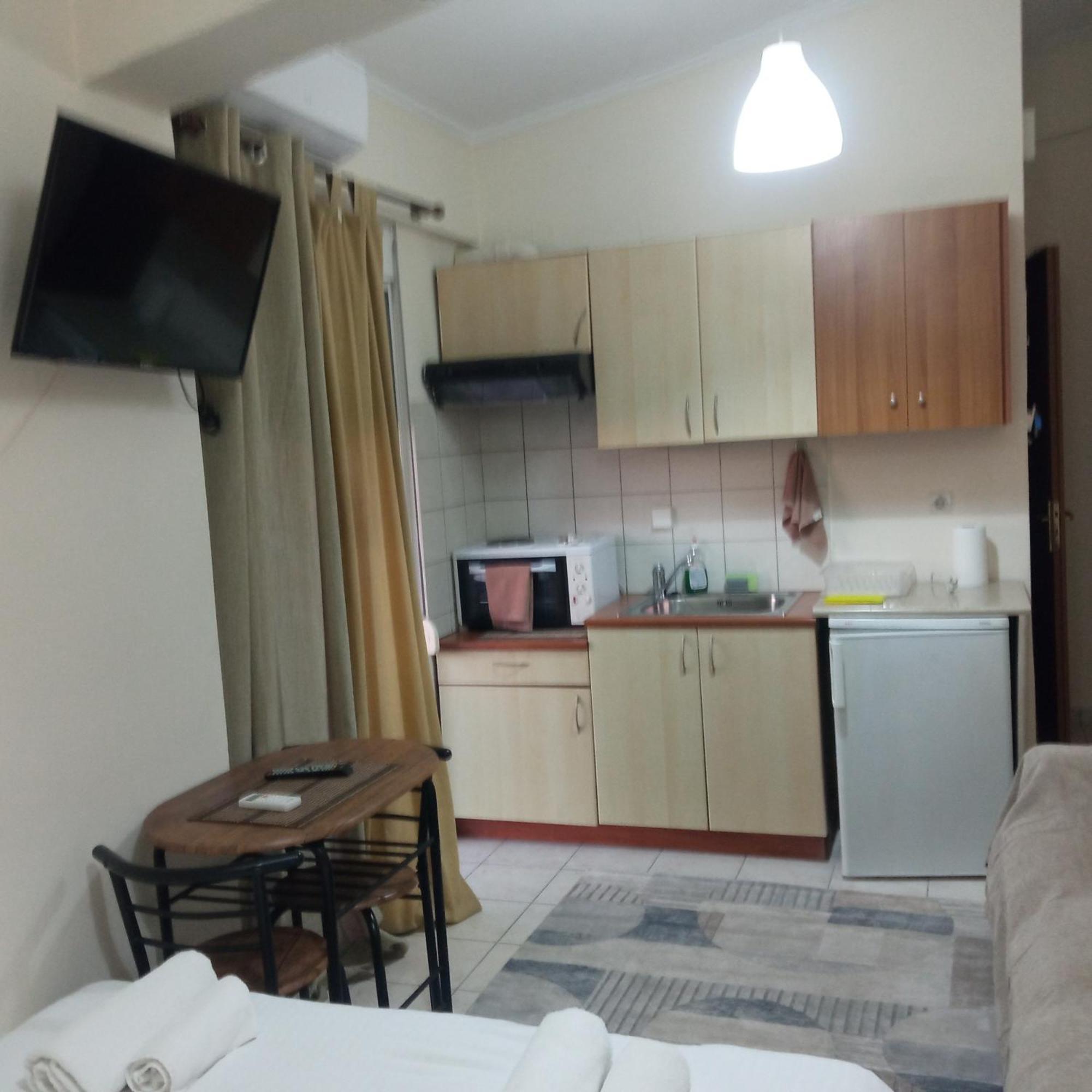 Home Patras Zewnętrze zdjęcie