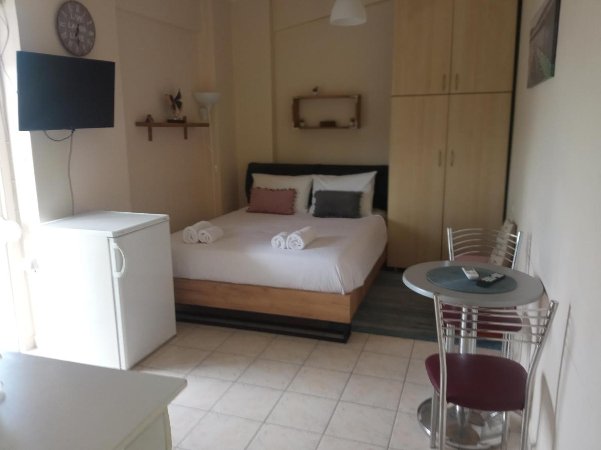 Home Patras Zewnętrze zdjęcie