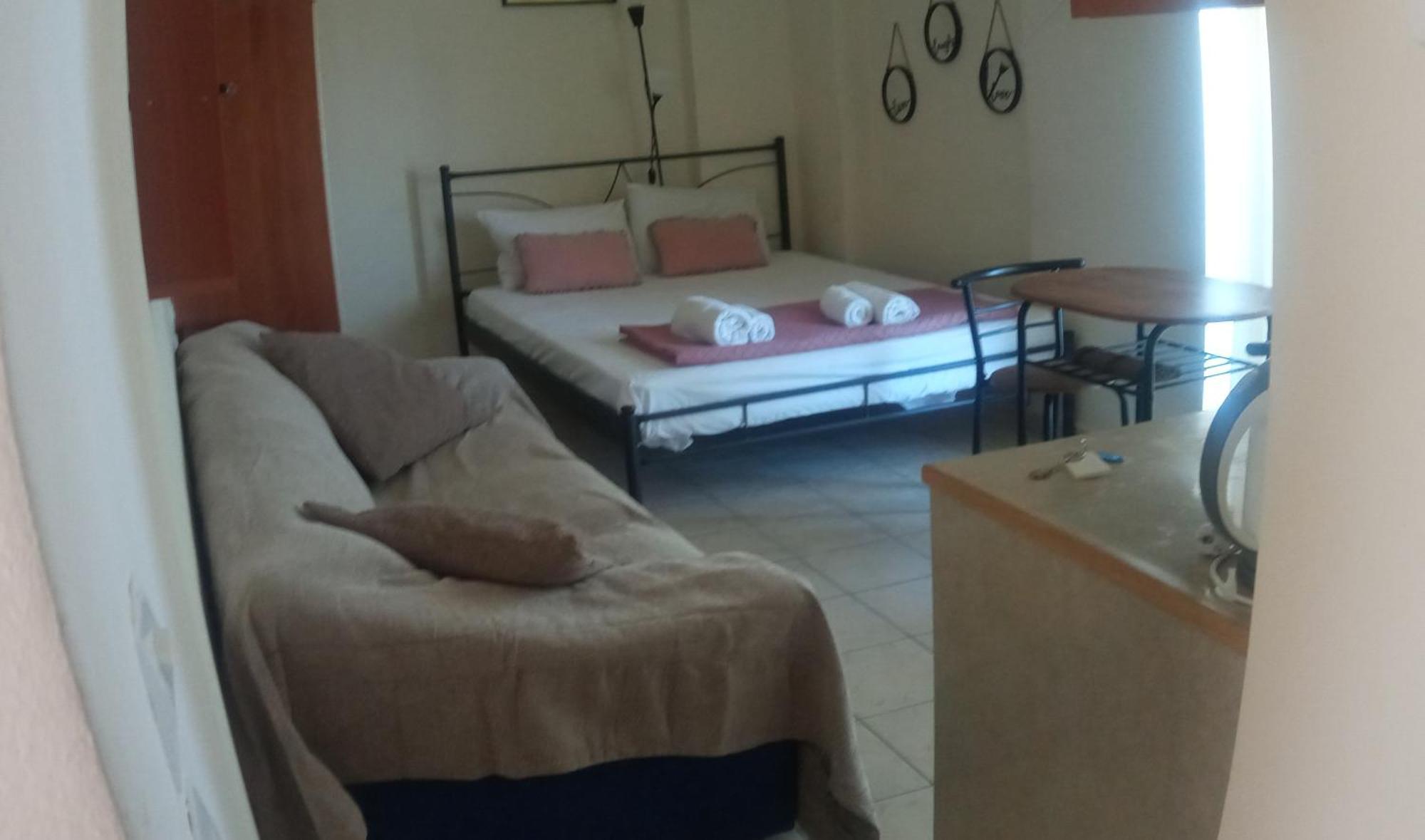 Home Patras Zewnętrze zdjęcie